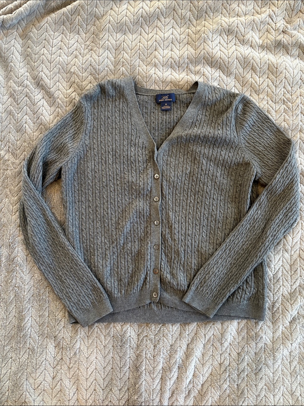 “346” Brooks Brothers Dark Gray Cable Knit Cardigan 70% Silk 30% Cashmere